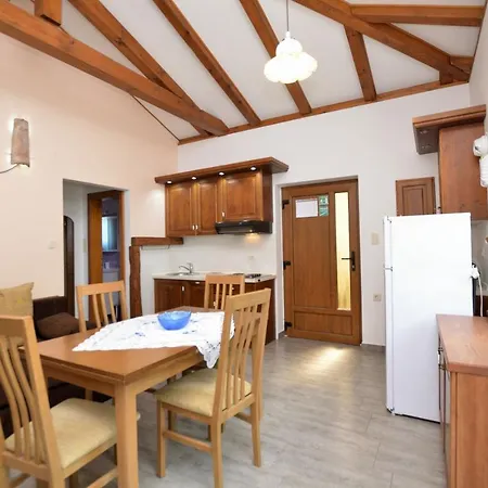 Hébergement de vacances House Pobri *