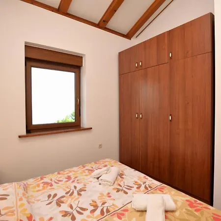 Ferienhaus House Pobri